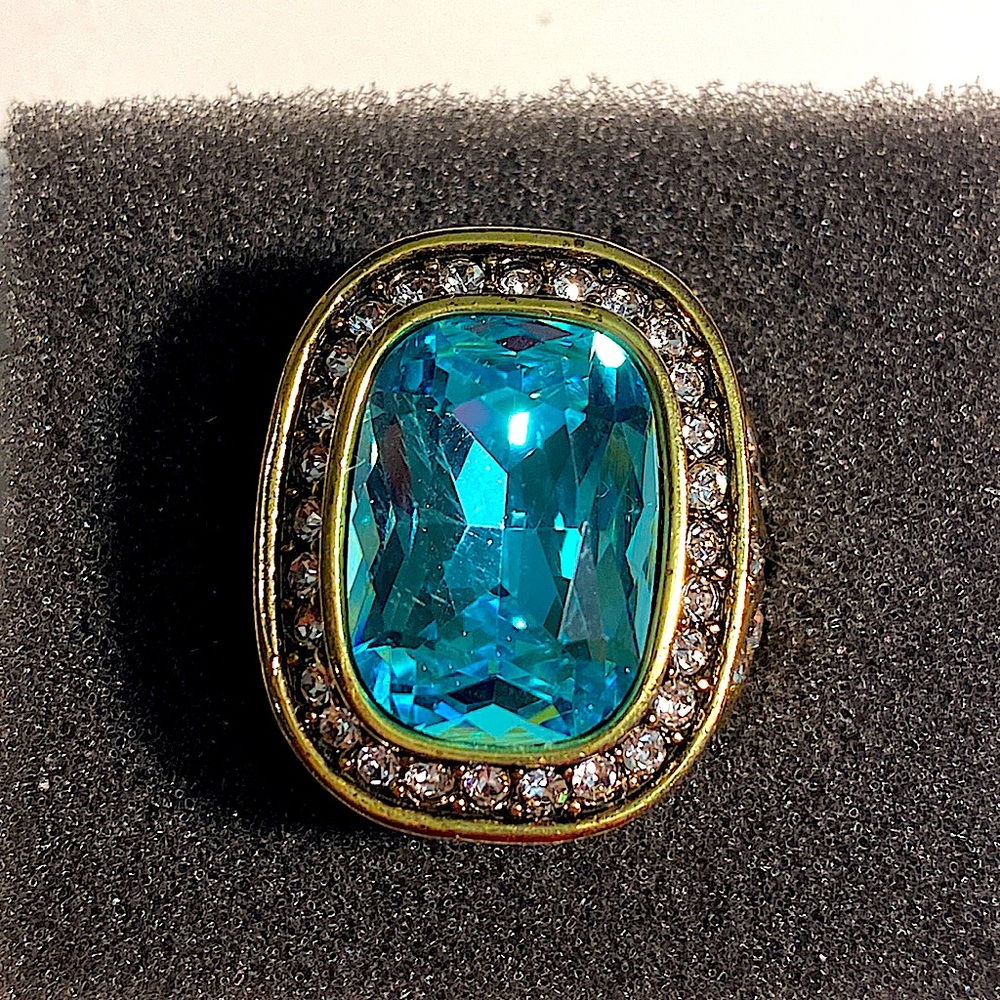 Beautiful Heid Daus ring
